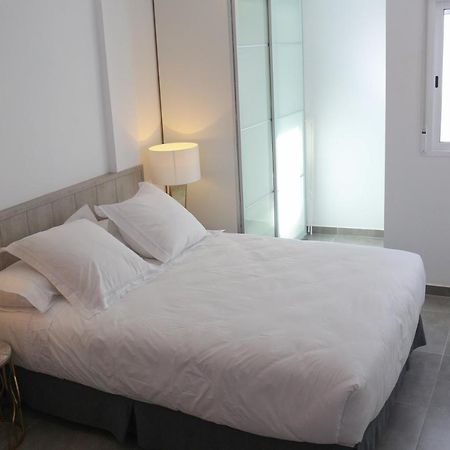 Balustrada Apartments Burjassot Bagian luar foto