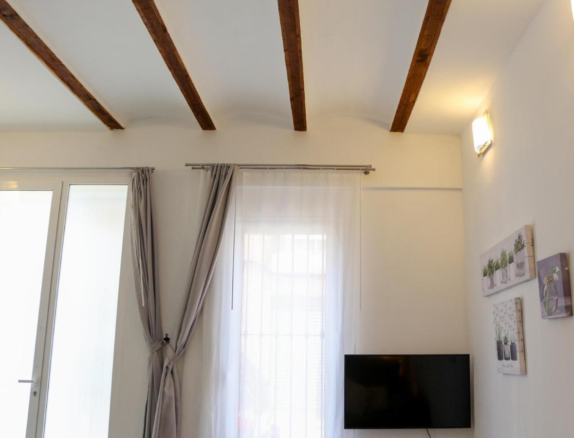 Balustrada Apartments Burjassot Bagian luar foto
