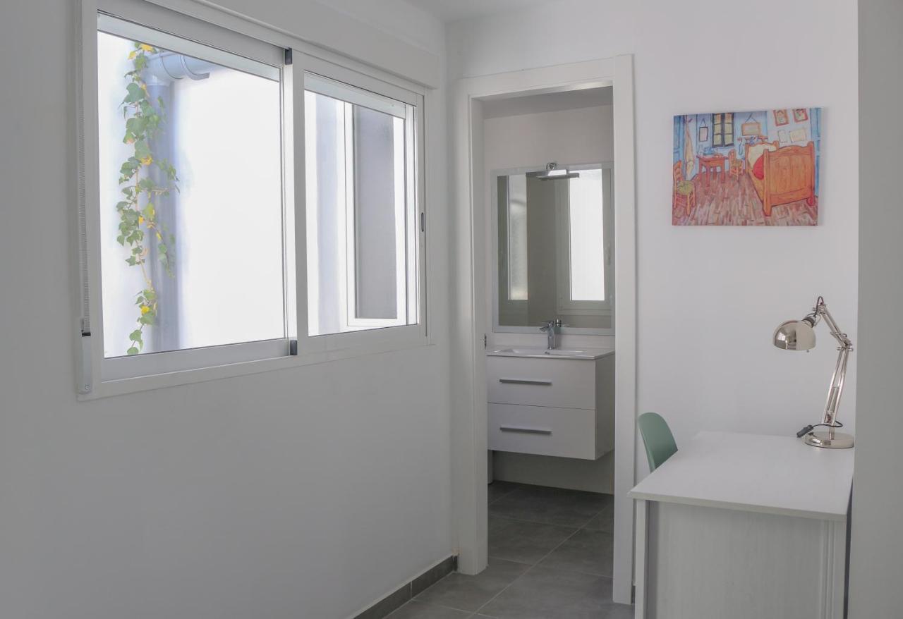 Balustrada Apartments Burjassot Bagian luar foto