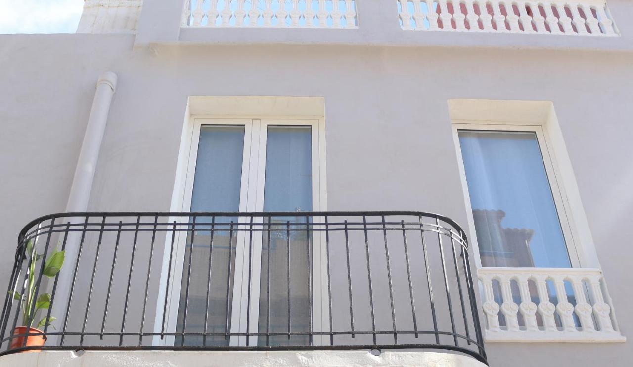Balustrada Apartments Burjassot Bagian luar foto